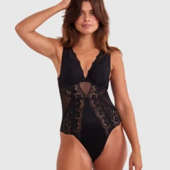 Aurelia Contour Plunge Bodysuit - Black
