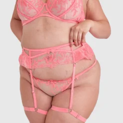 Enchanted Dreaming Of You Suspender - Pink