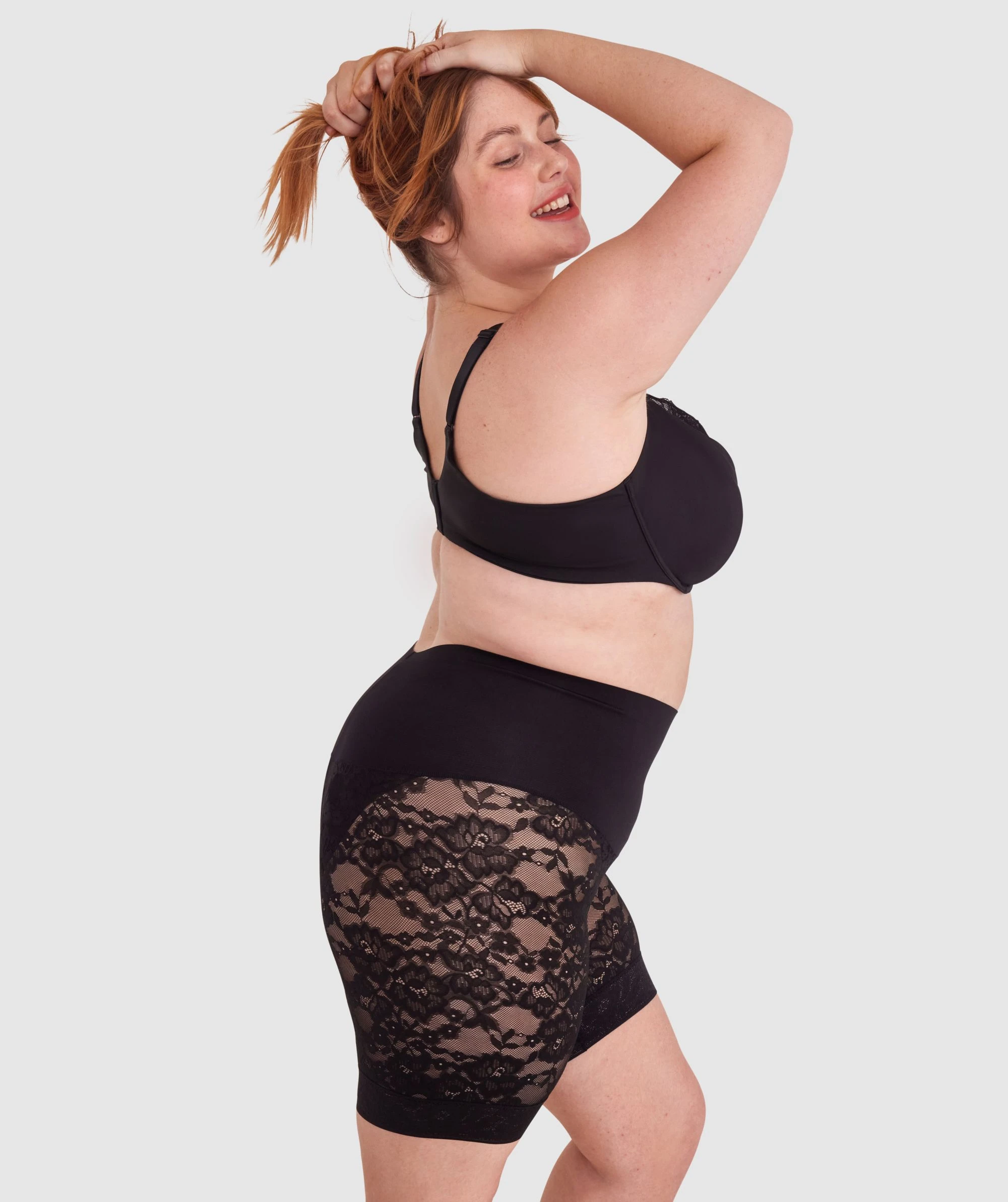 Luxe Solutions Thigh Shaper - Black 2 Luxe Solutions Thigh Shaper - Black - Image 2